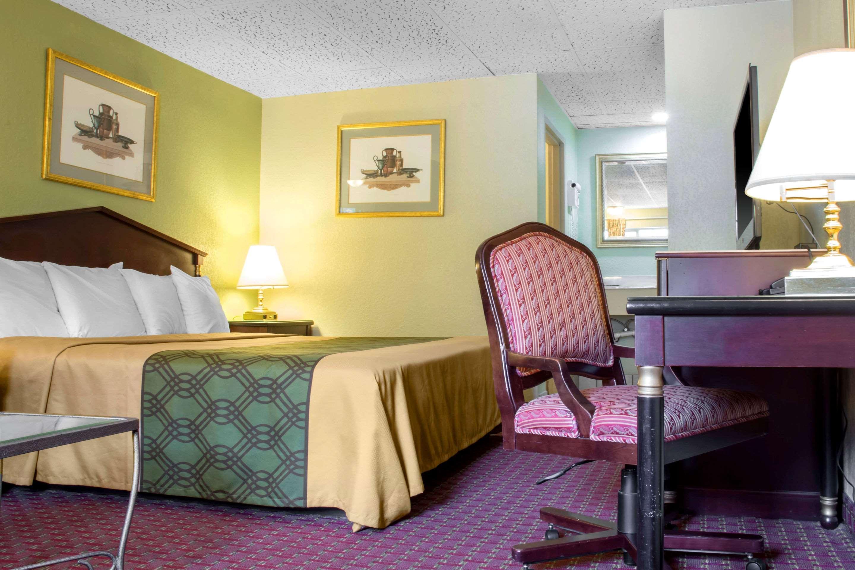 อีโคโน ลอดจ์ แบรดฟอร์ด Hotel ภายนอก รูปภาพ